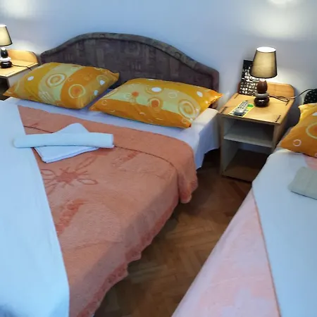 Guest house & Zdrava Hrana