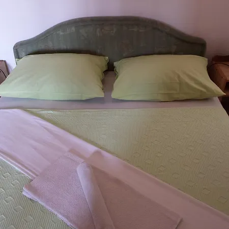 Guest house & Zdrava Hrana